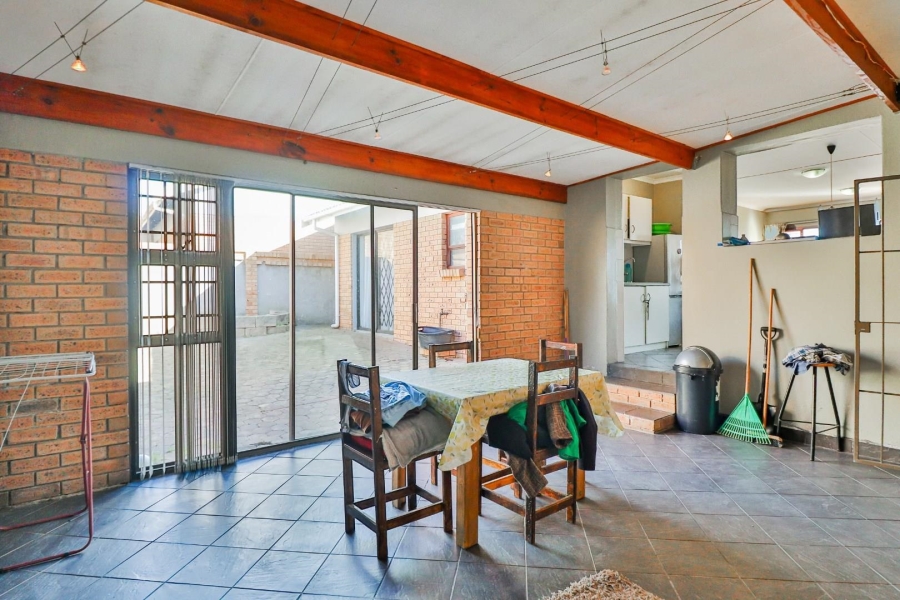 3 Bedroom Property for Sale in Heiderand Western Cape